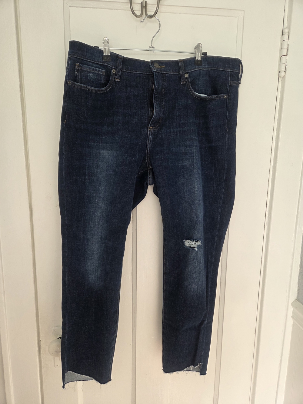 Banana Republic Women's Dark Blue Skinny Fit Jeans 33S
